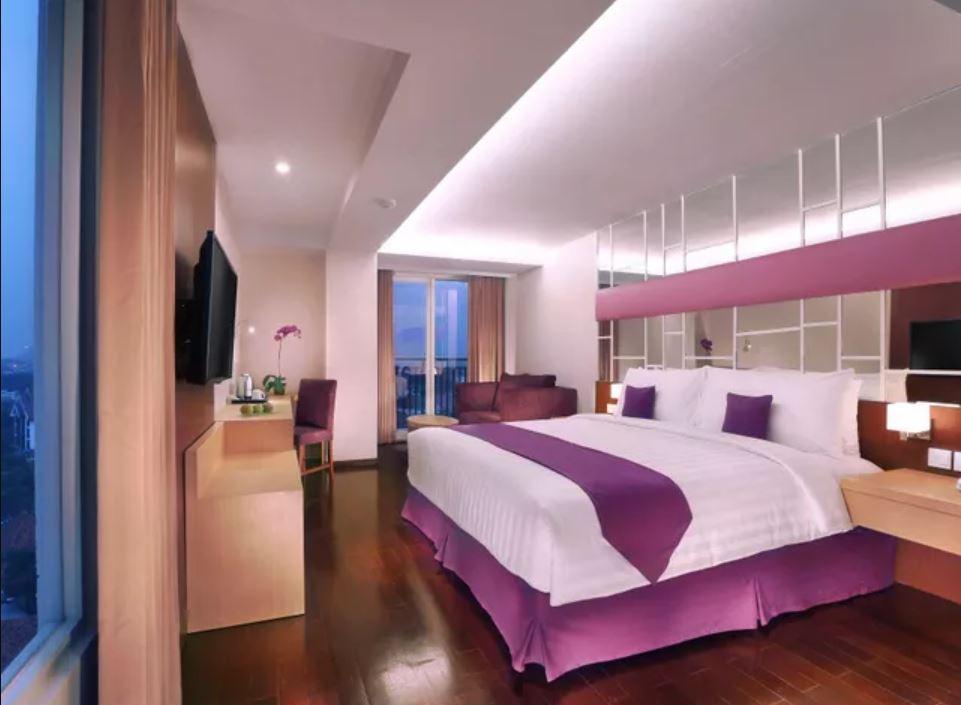 Quest Hotel Darmo - Surabaya By Aston Dış mekan fotoğraf