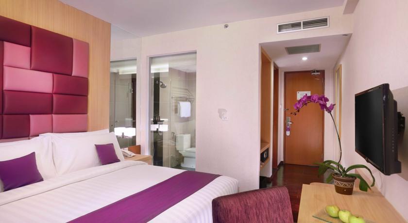 Quest Hotel Darmo - Surabaya By Aston Dış mekan fotoğraf