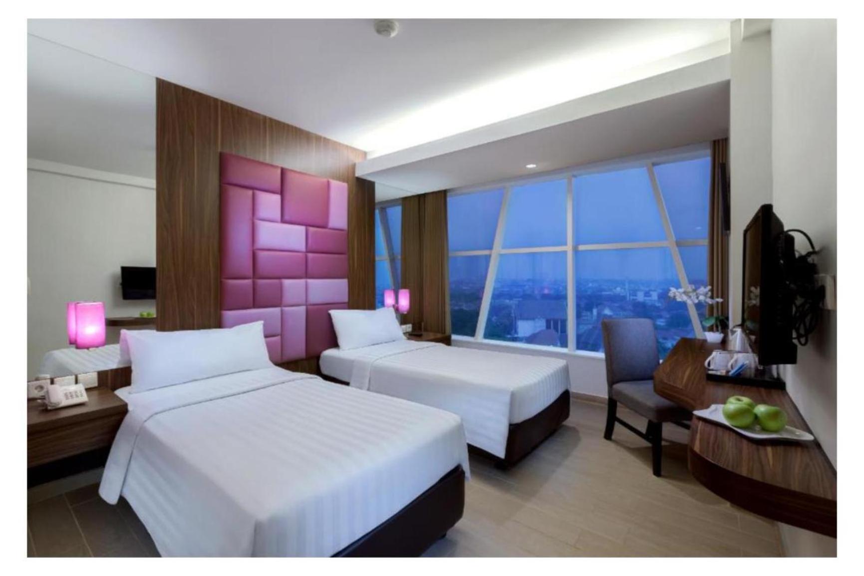 Quest Hotel Darmo - Surabaya By Aston Dış mekan fotoğraf