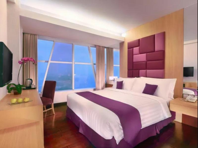 Quest Hotel Darmo - Surabaya By Aston Dış mekan fotoğraf